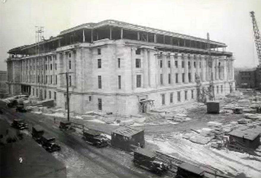 Photo of Newark's Federal Courthouses Art